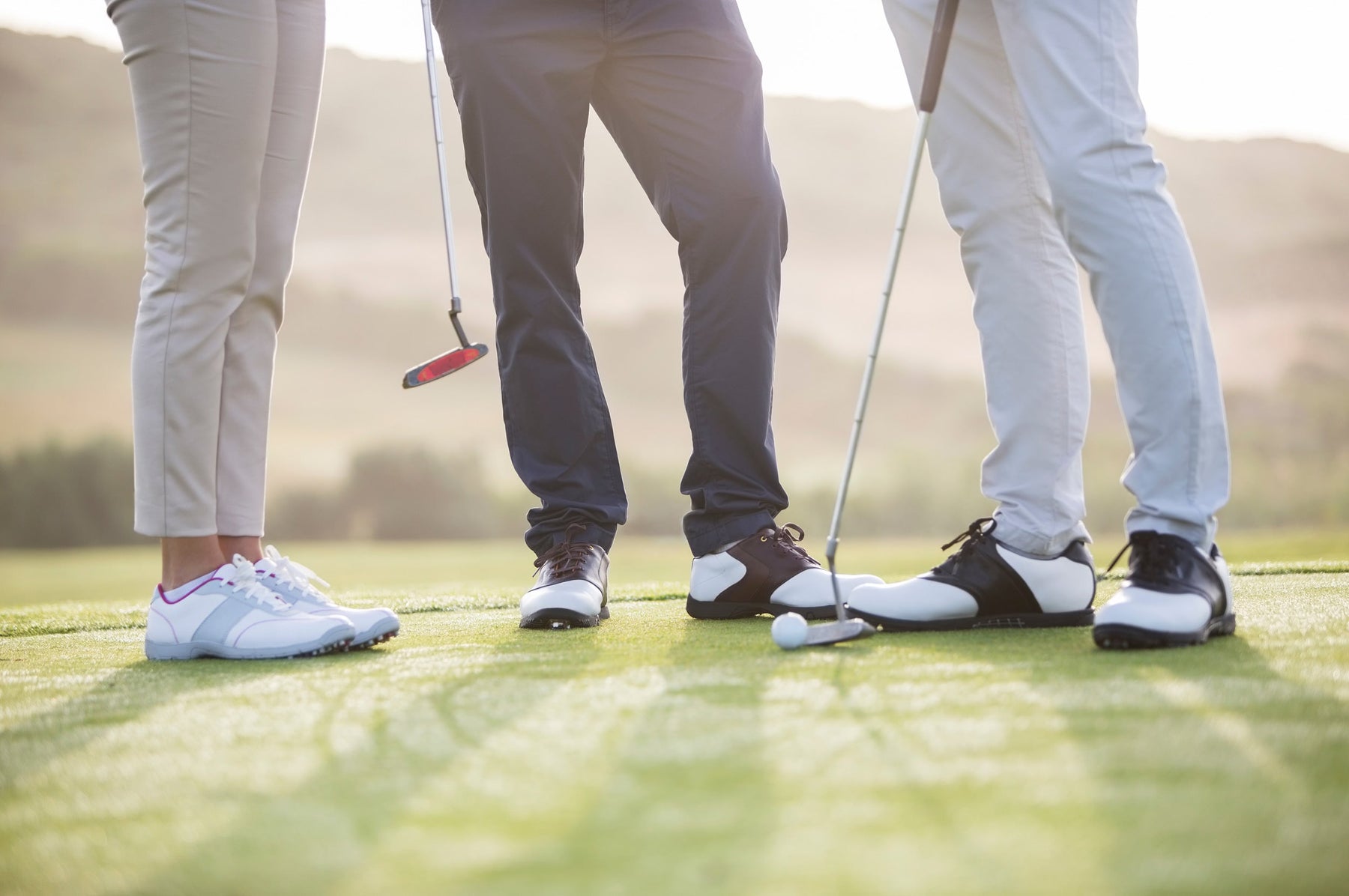 Choosing the right golf shoes for you