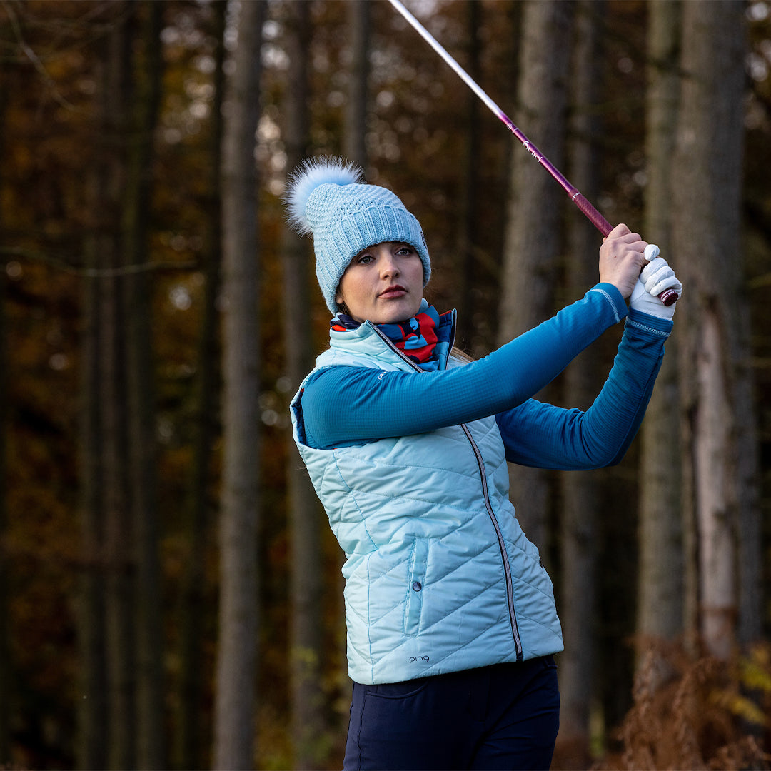 Golf clothing for Women in Winter 